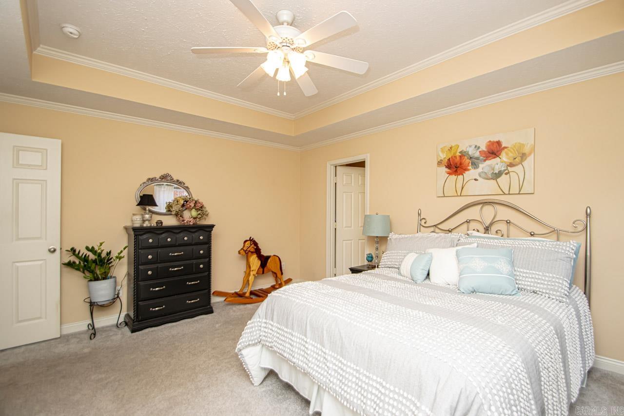 CROOKED CREEK - Residential