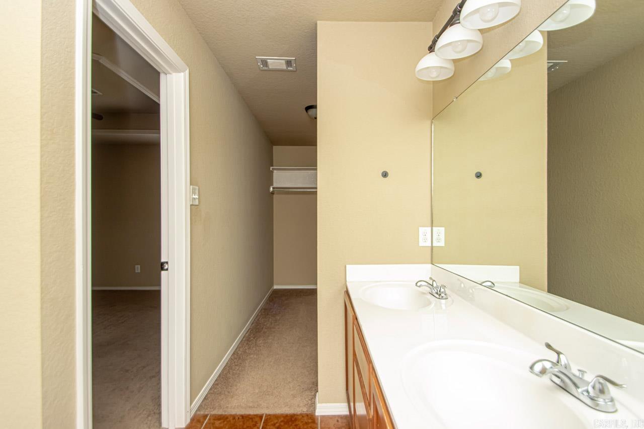 FAULKNER CROSSING - Residential