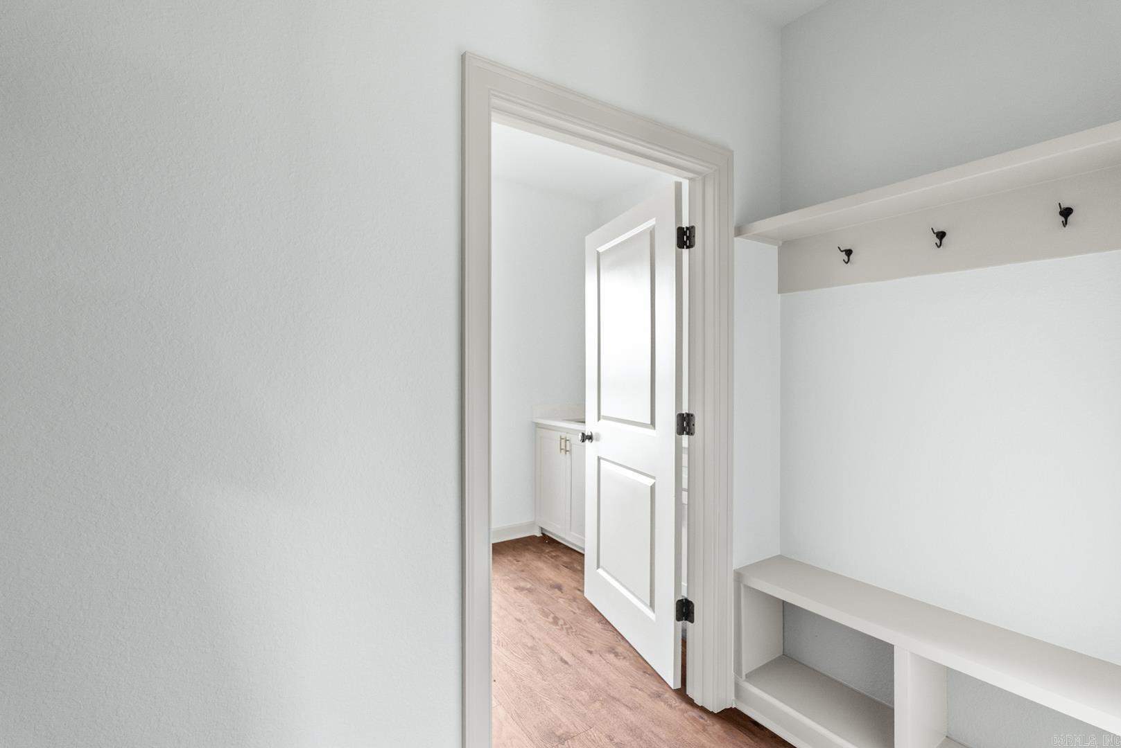 SUNSET LANDING - Residential