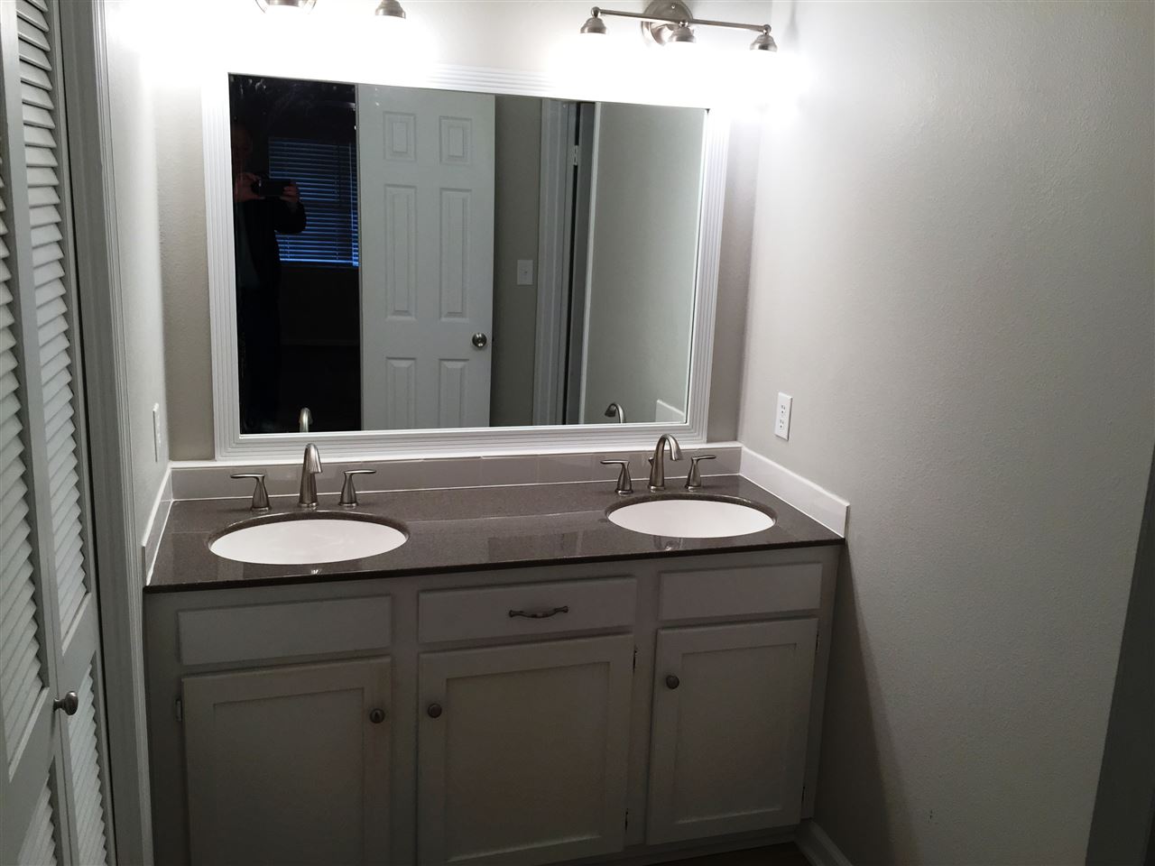 Springhill Manor - Residential