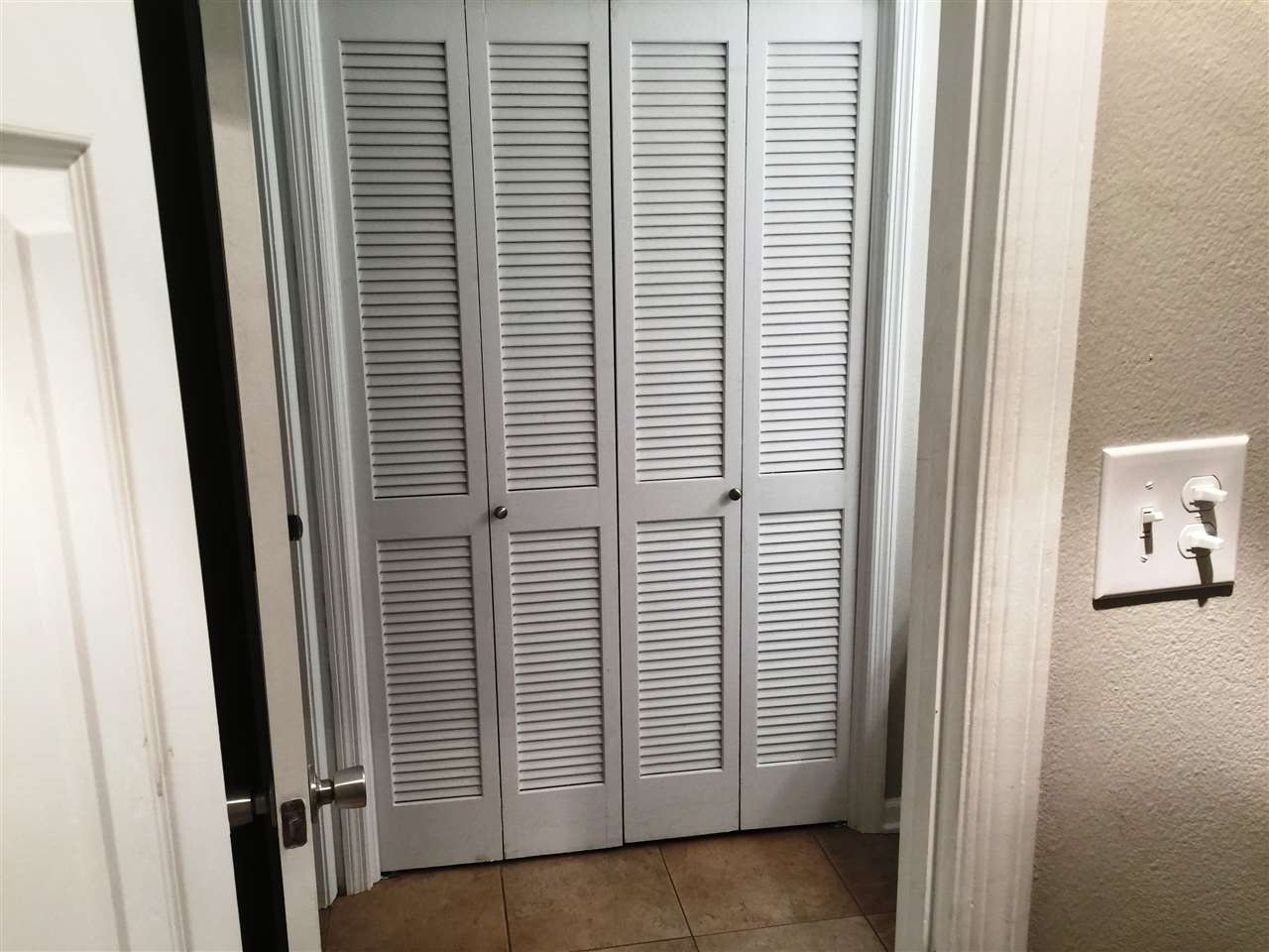 Springhill Manor - Residential