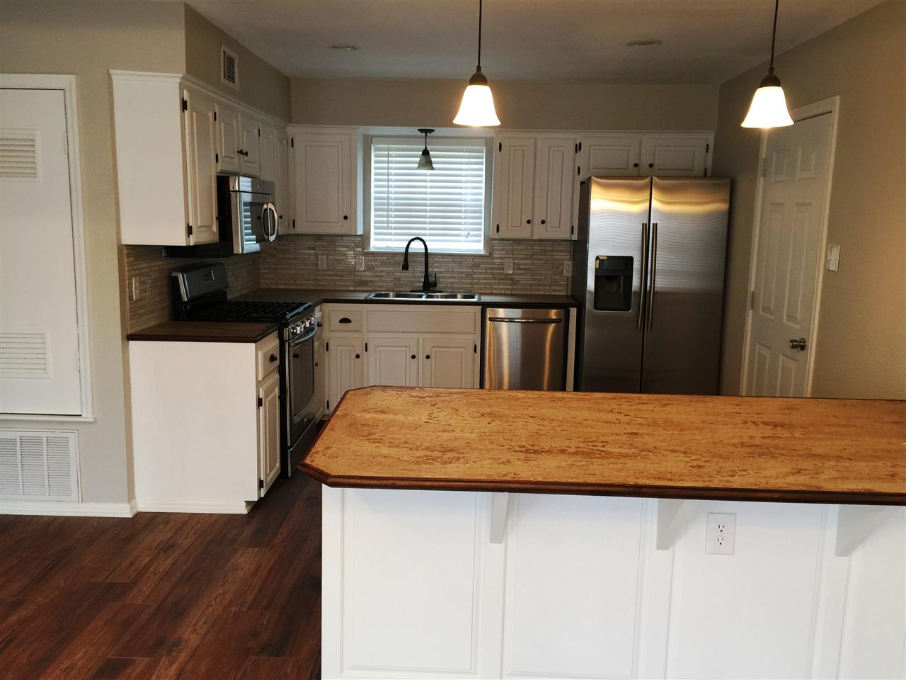 Springhill Manor - Residential