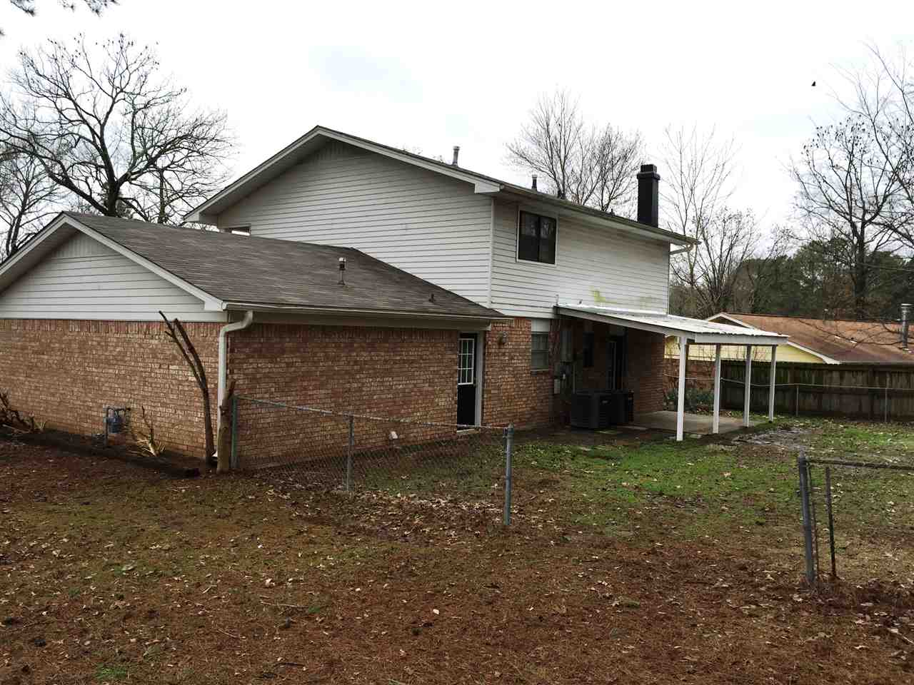 Springhill Manor - Residential