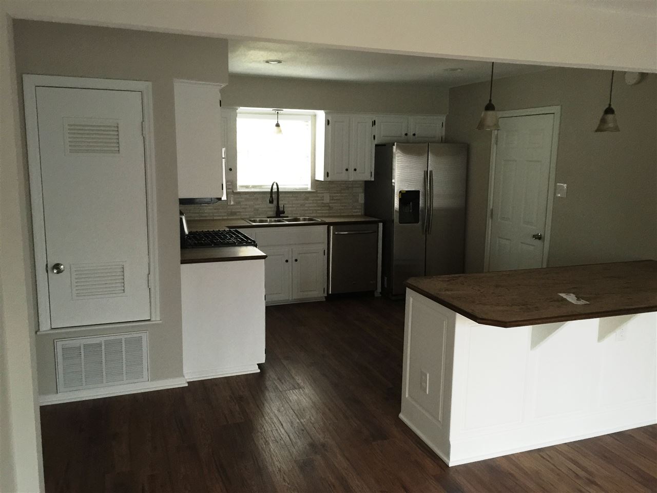 Springhill Manor - Residential