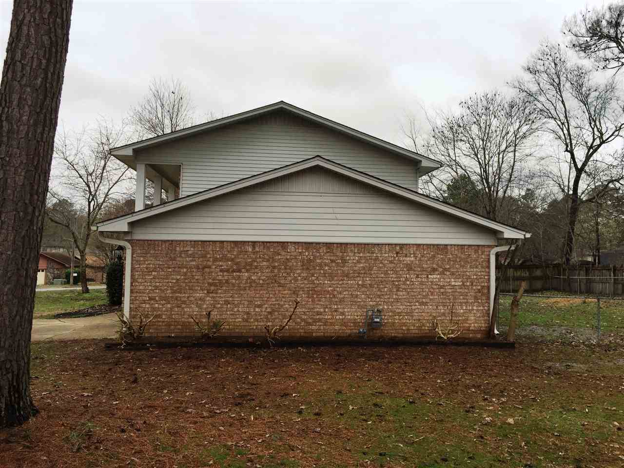 Springhill Manor - Residential