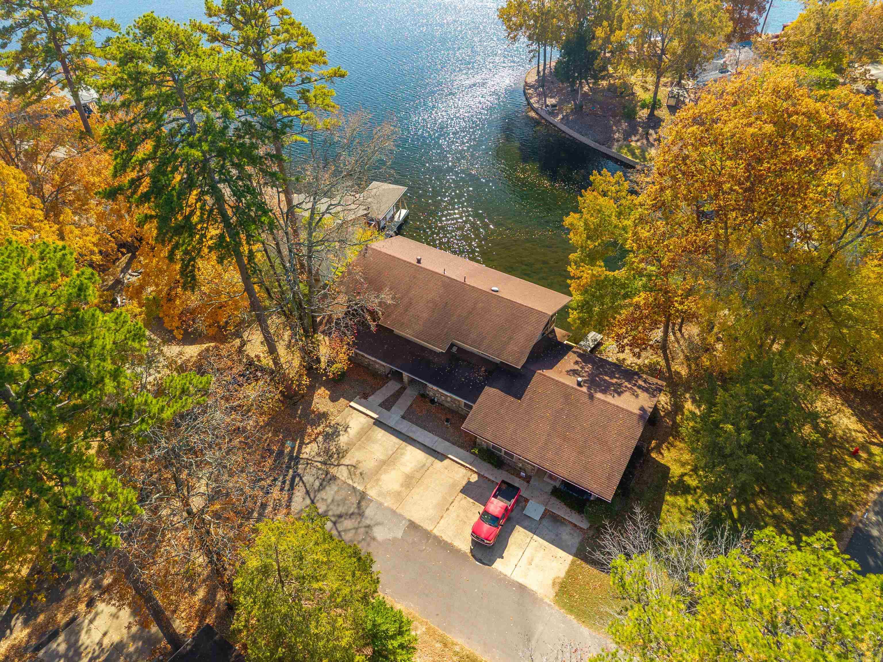 Madrid Courts - Residential