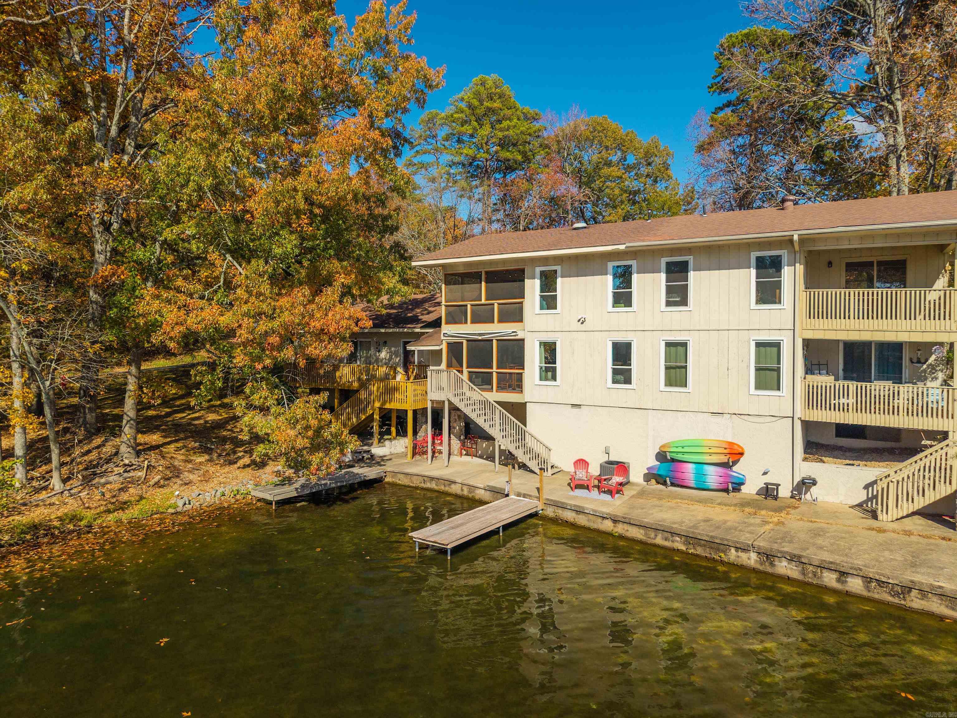 Madrid Courts - Residential