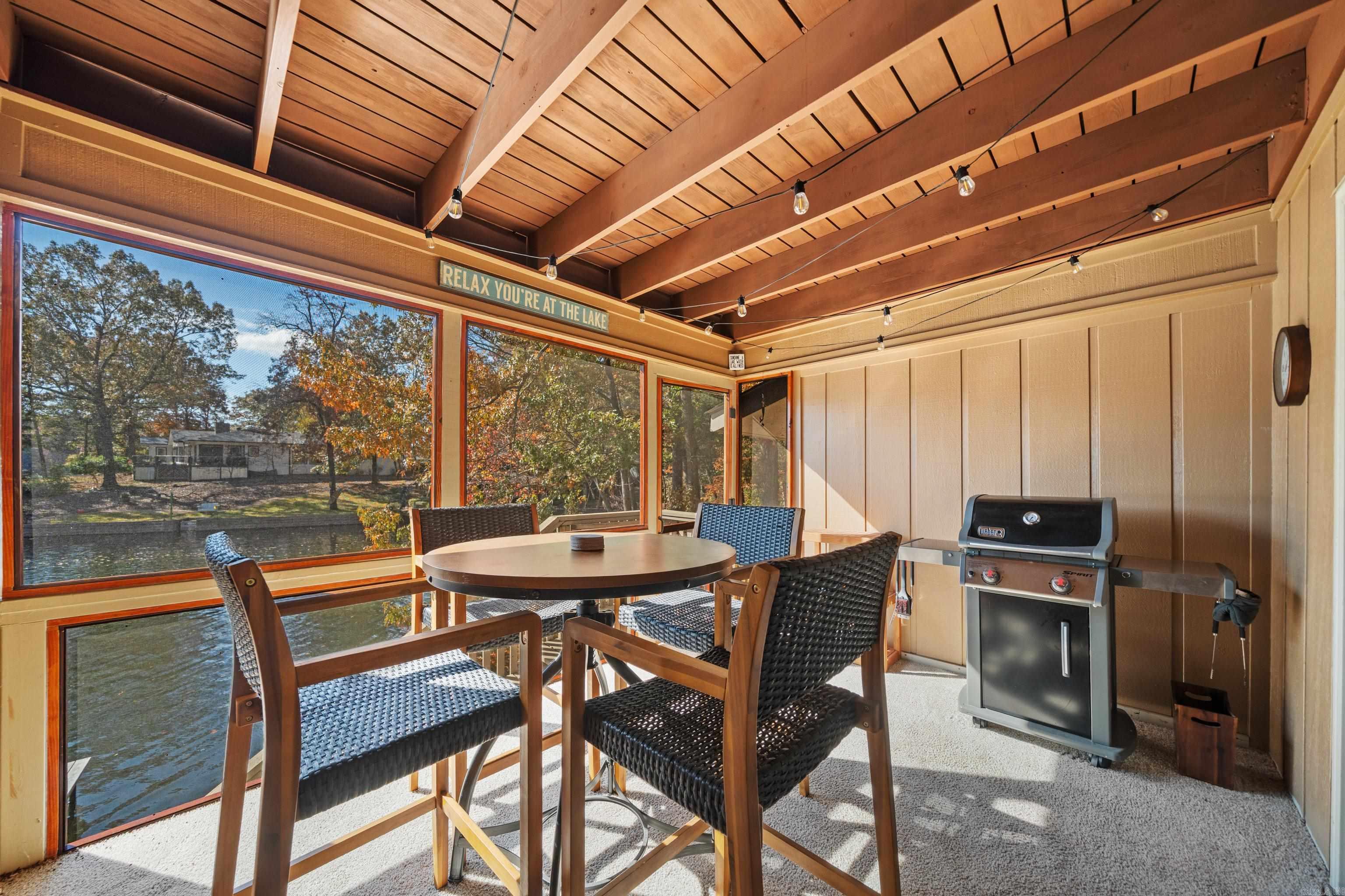 Madrid Courts - Residential