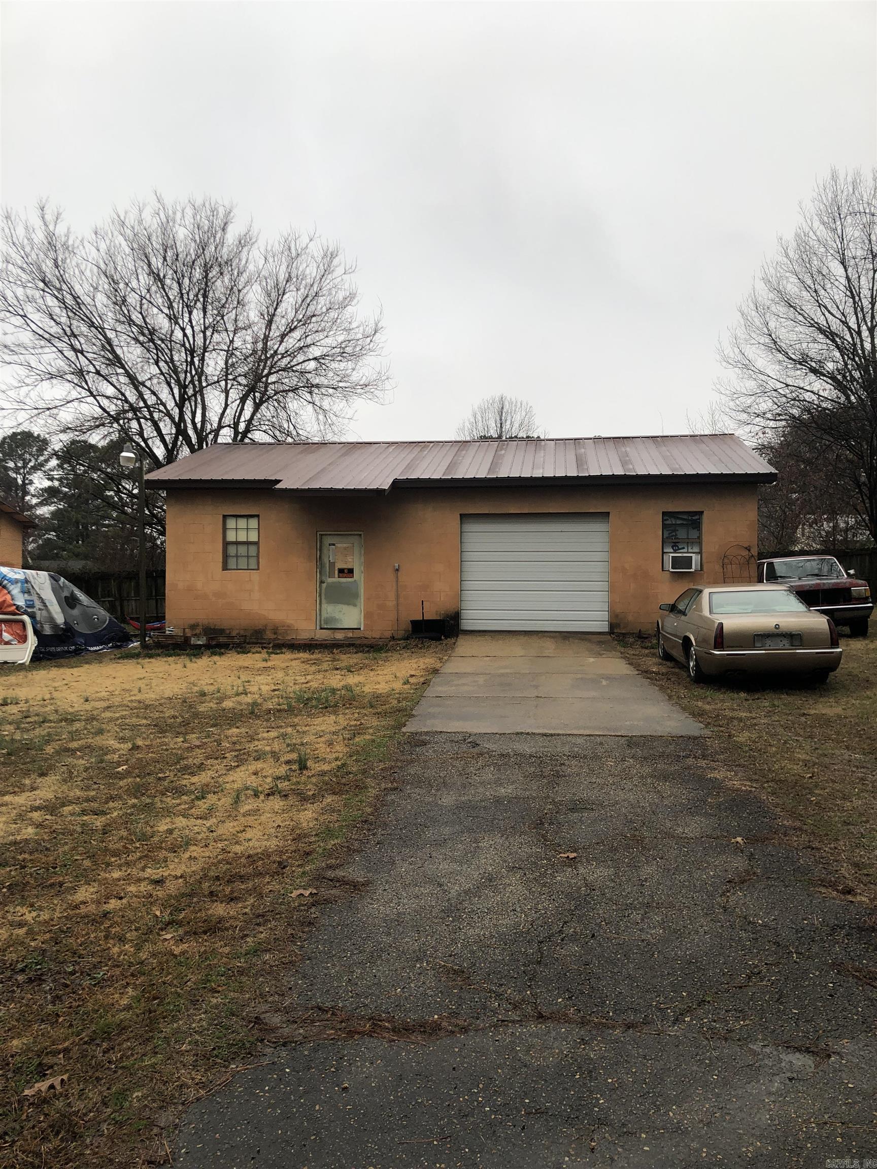 Hidden Valley - Land