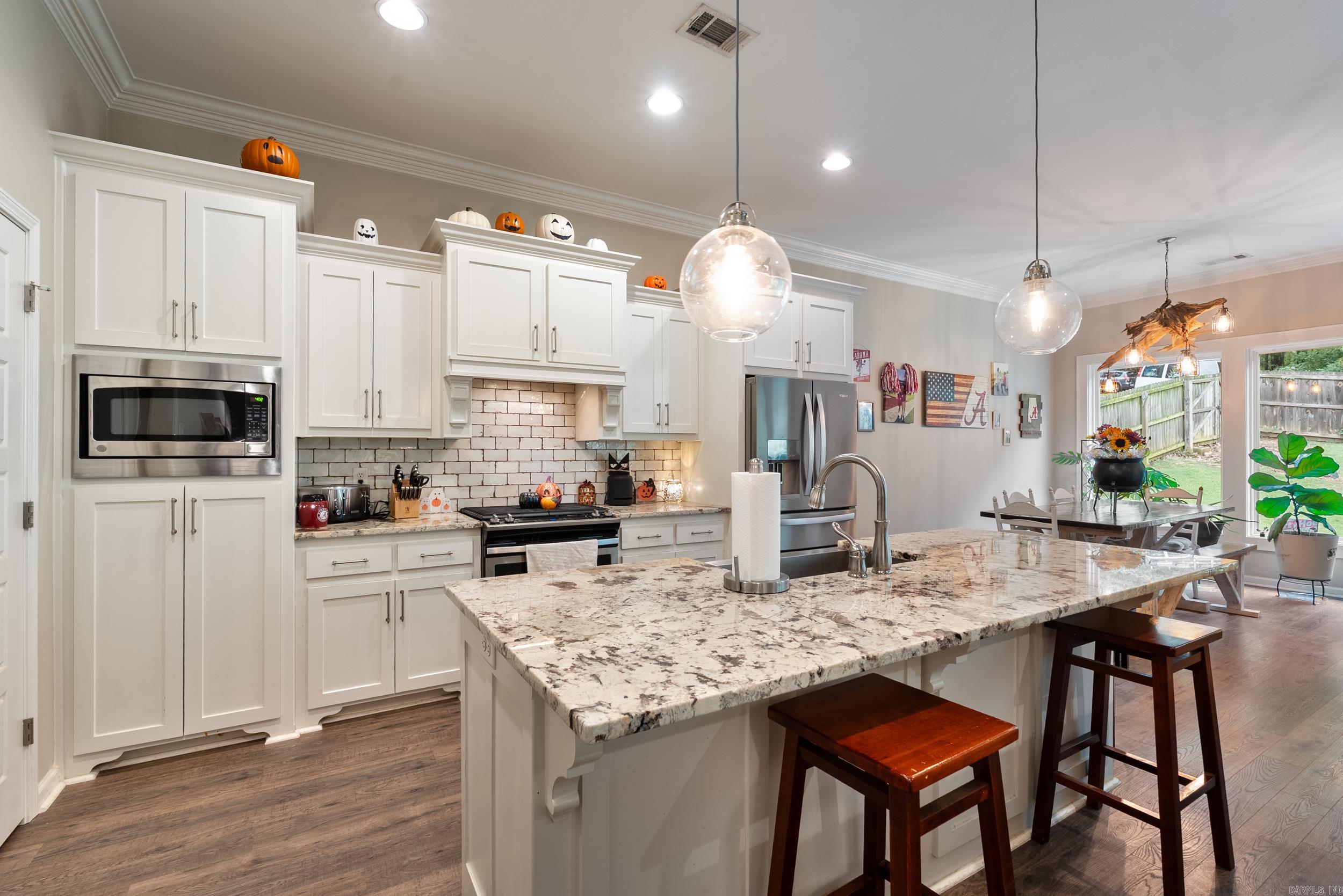 GIBRALTER HGTS - Residential