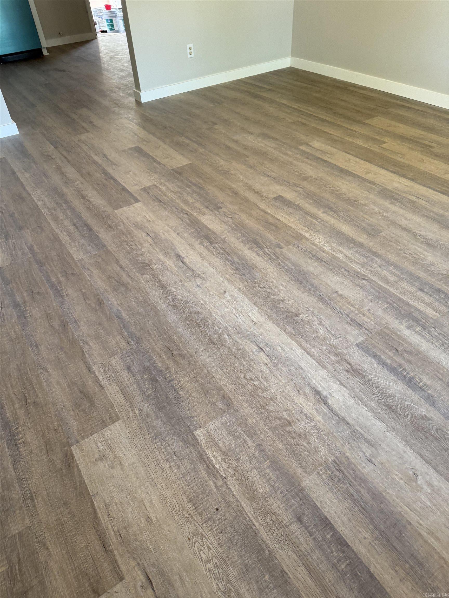 BRIARFIELD - Residential