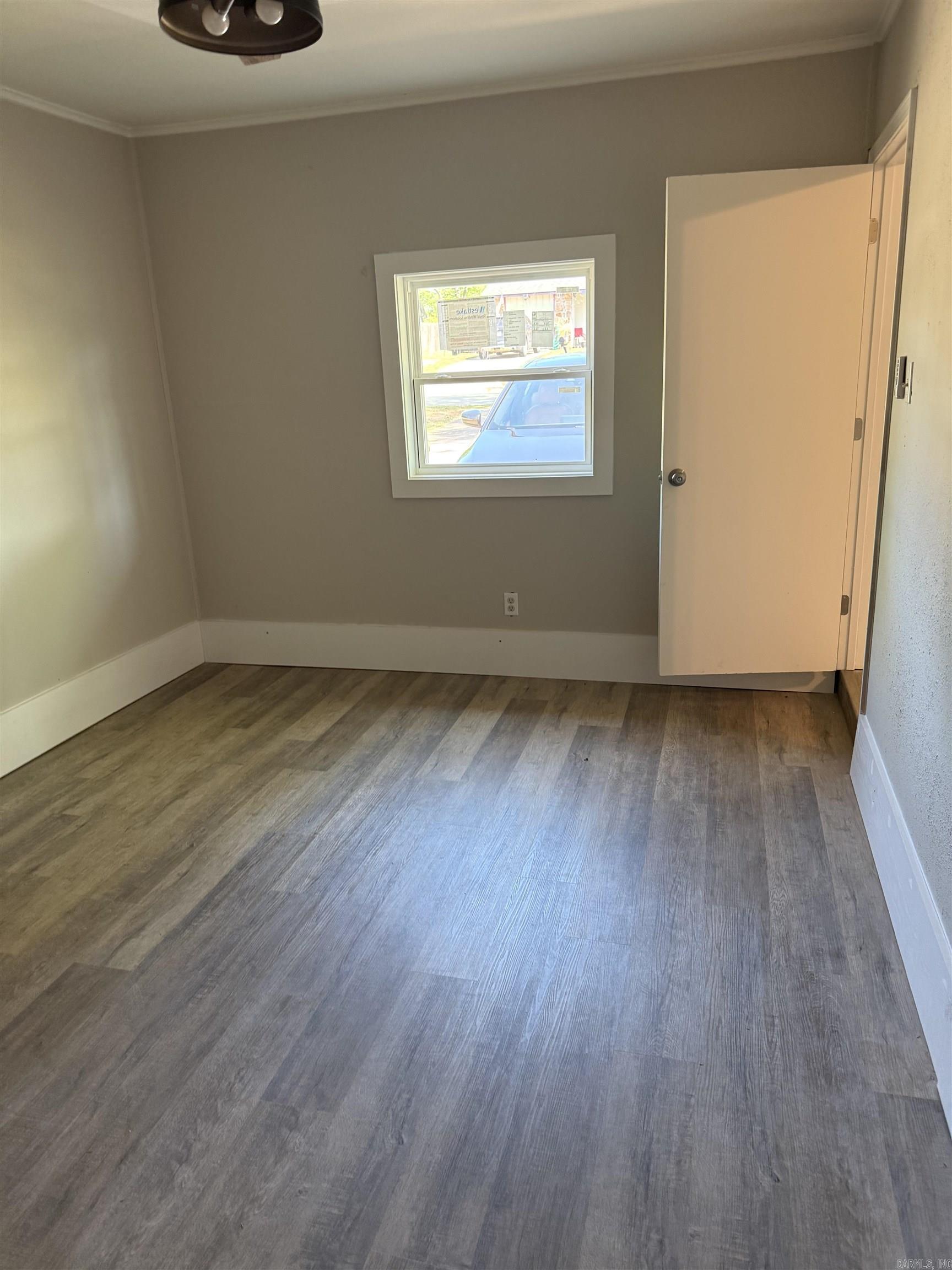 BRIARFIELD - Residential