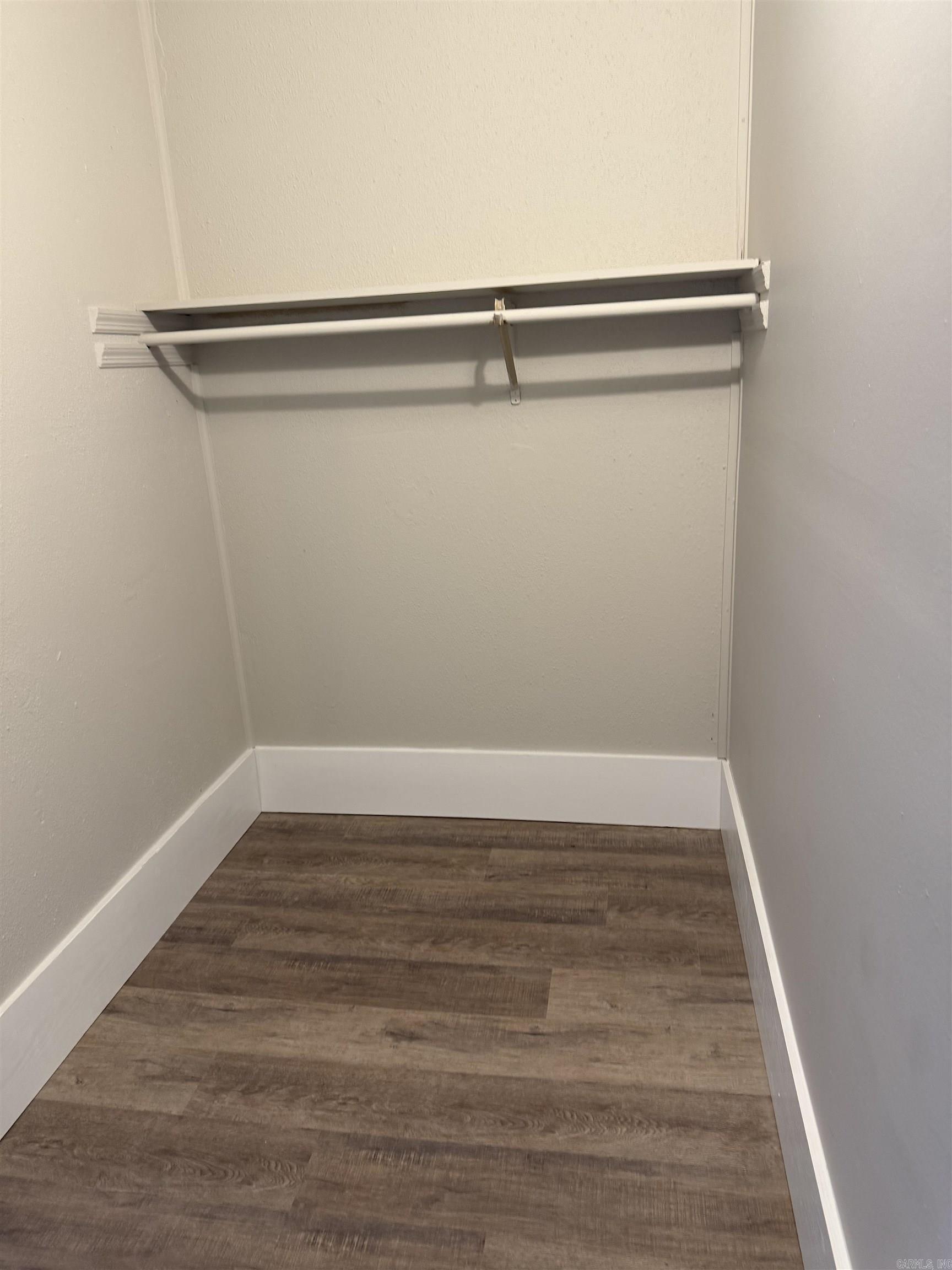 BRIARFIELD - Residential