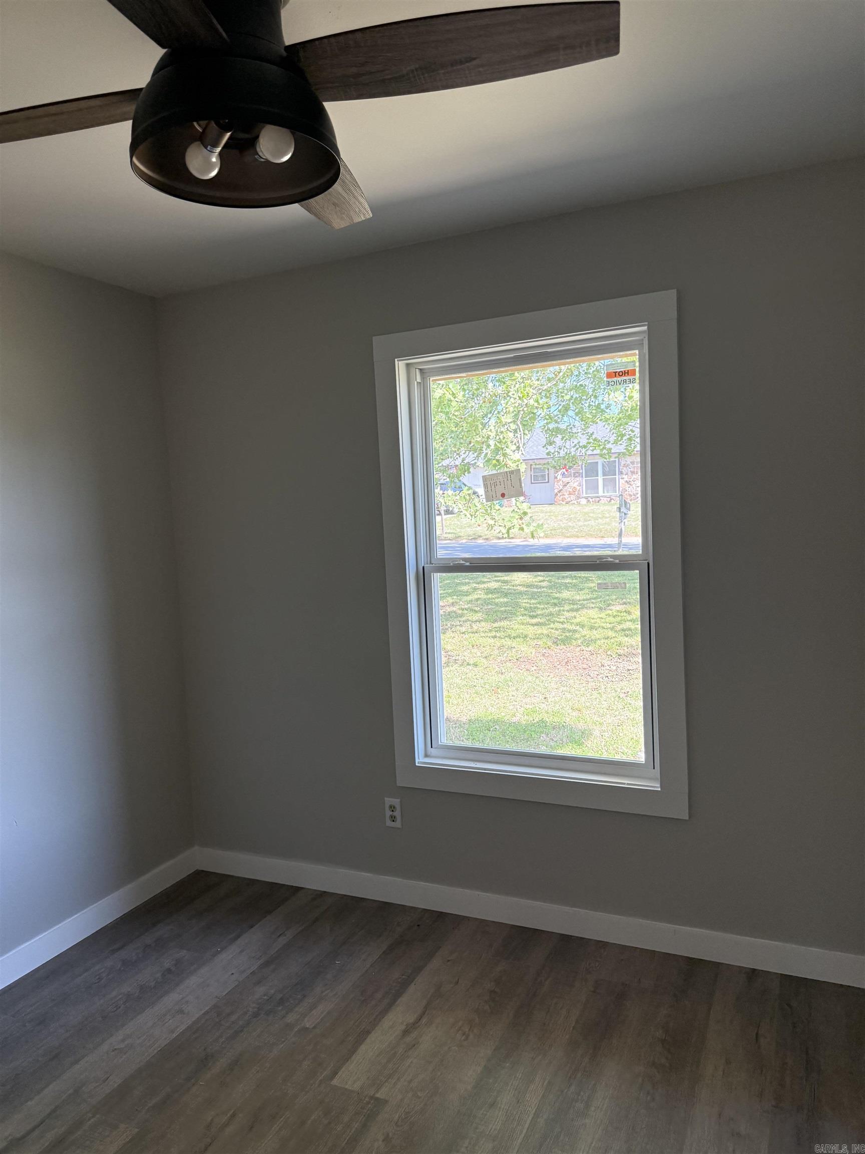 BRIARFIELD - Residential