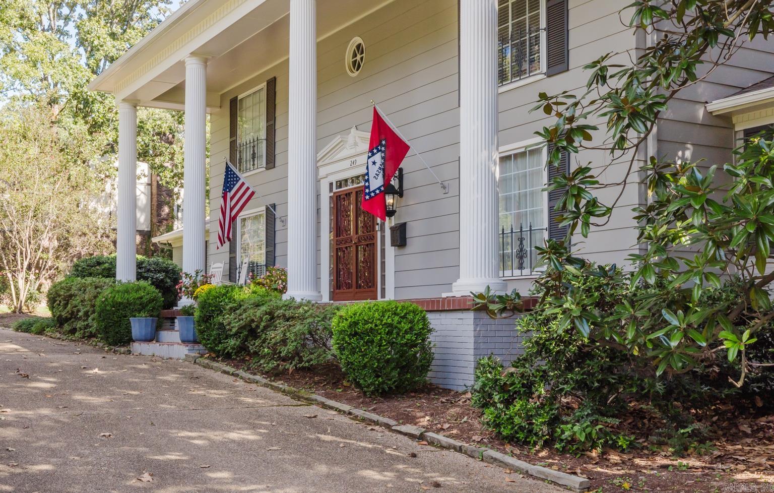PLEASANT VALLEY - Residential