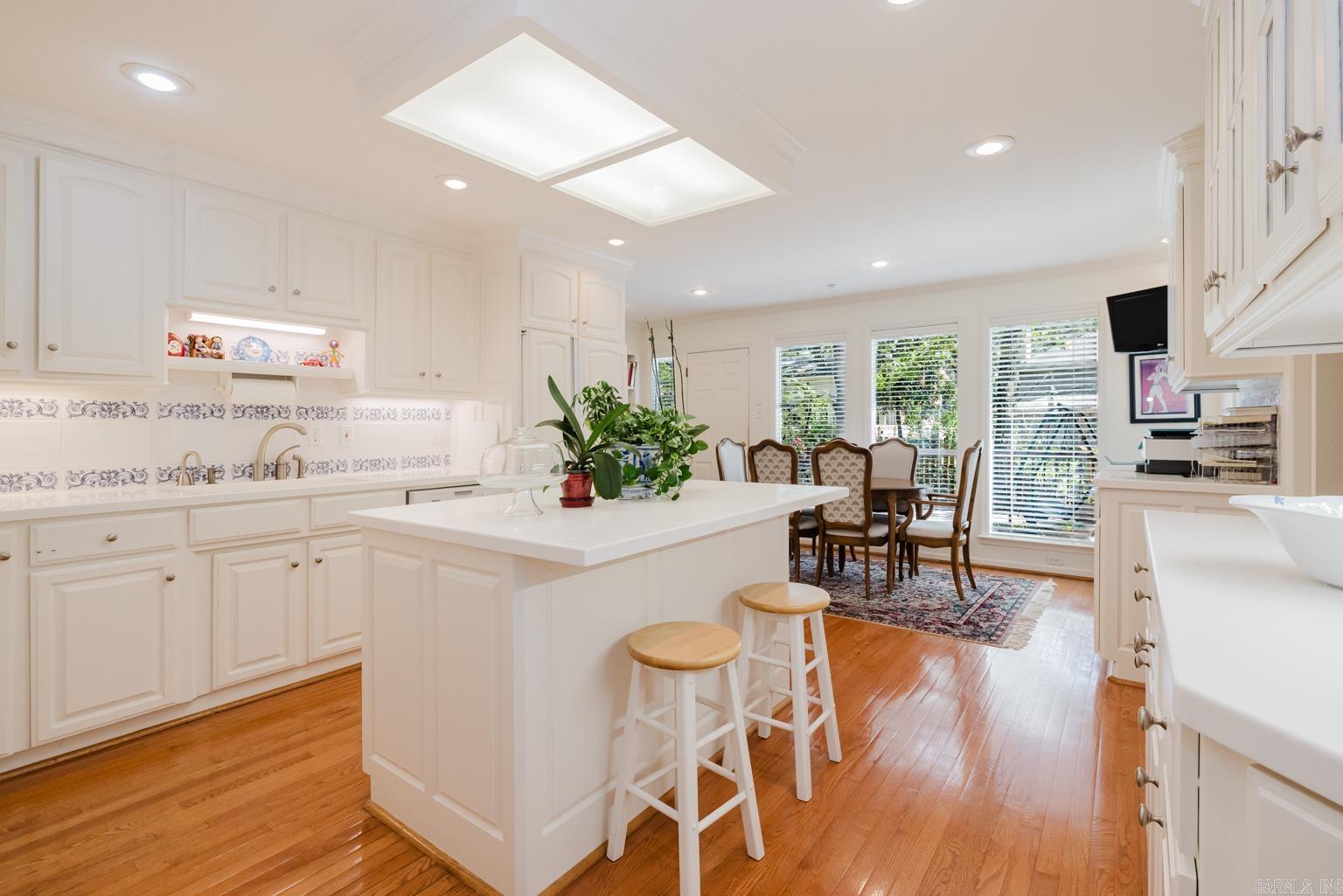 PLEASANT VALLEY - Residential