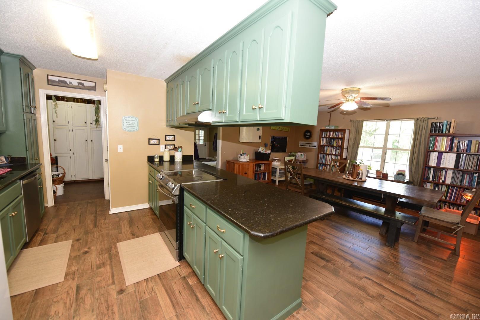 TANGLEWOOD ACRES - Residential