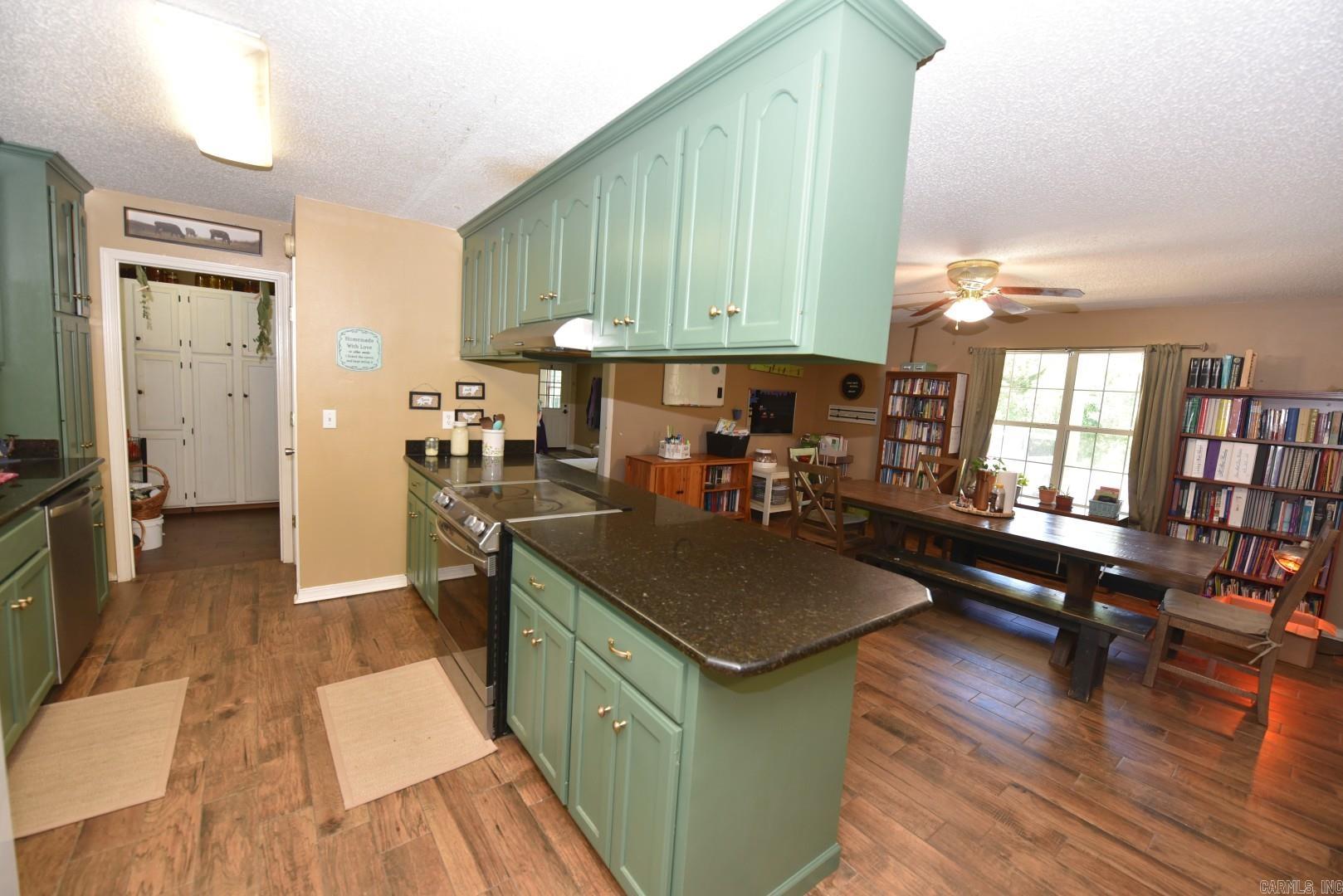 TANGLEWOOD ACRES - Residential