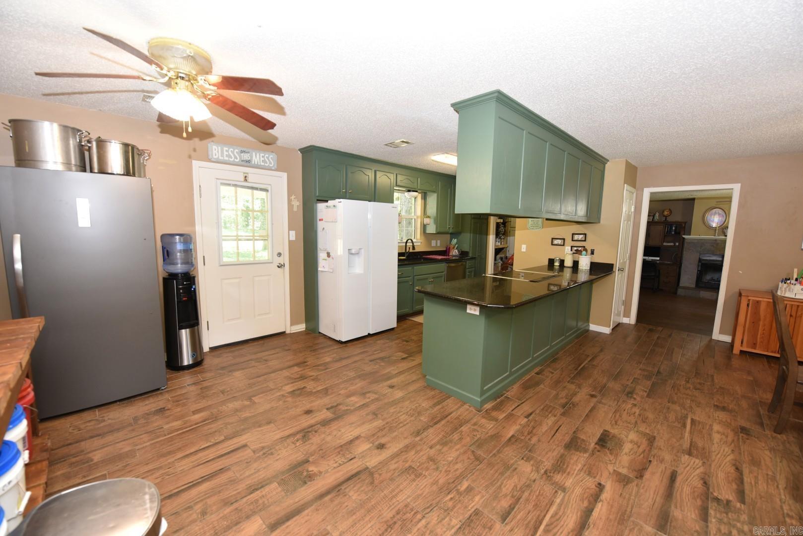 TANGLEWOOD ACRES - Residential