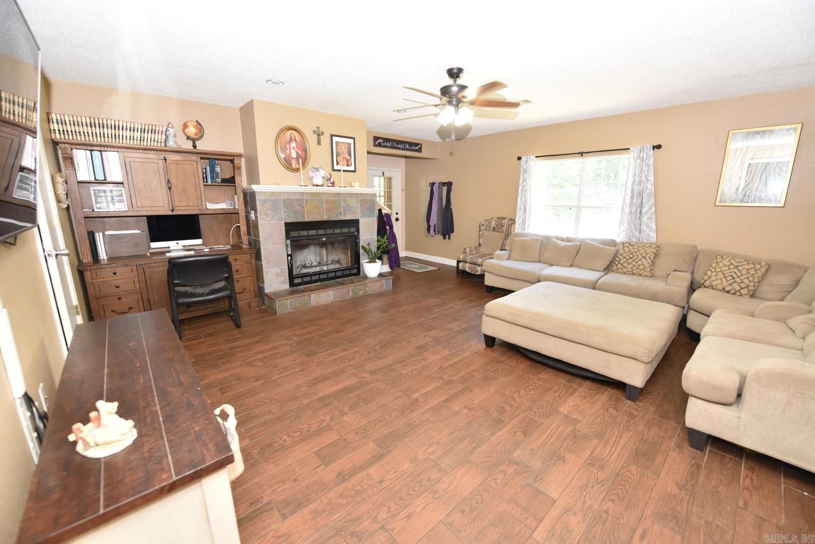 TANGLEWOOD ACRES - Residential