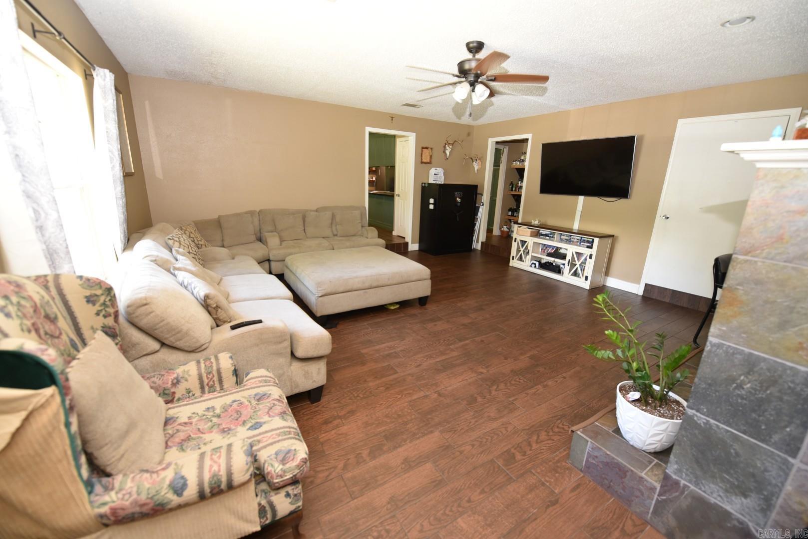 TANGLEWOOD ACRES - Residential