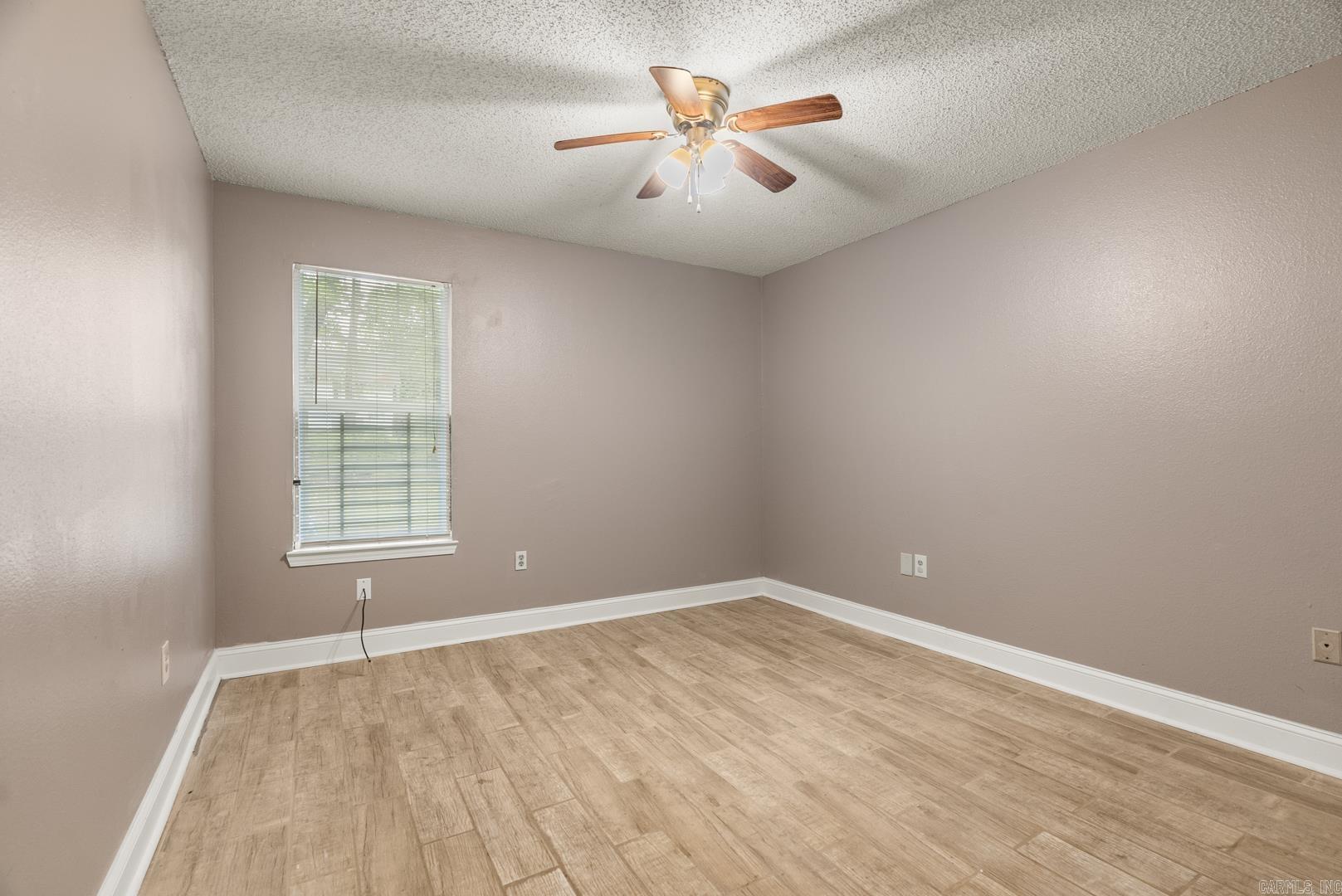 BARROW JOHN - Residential