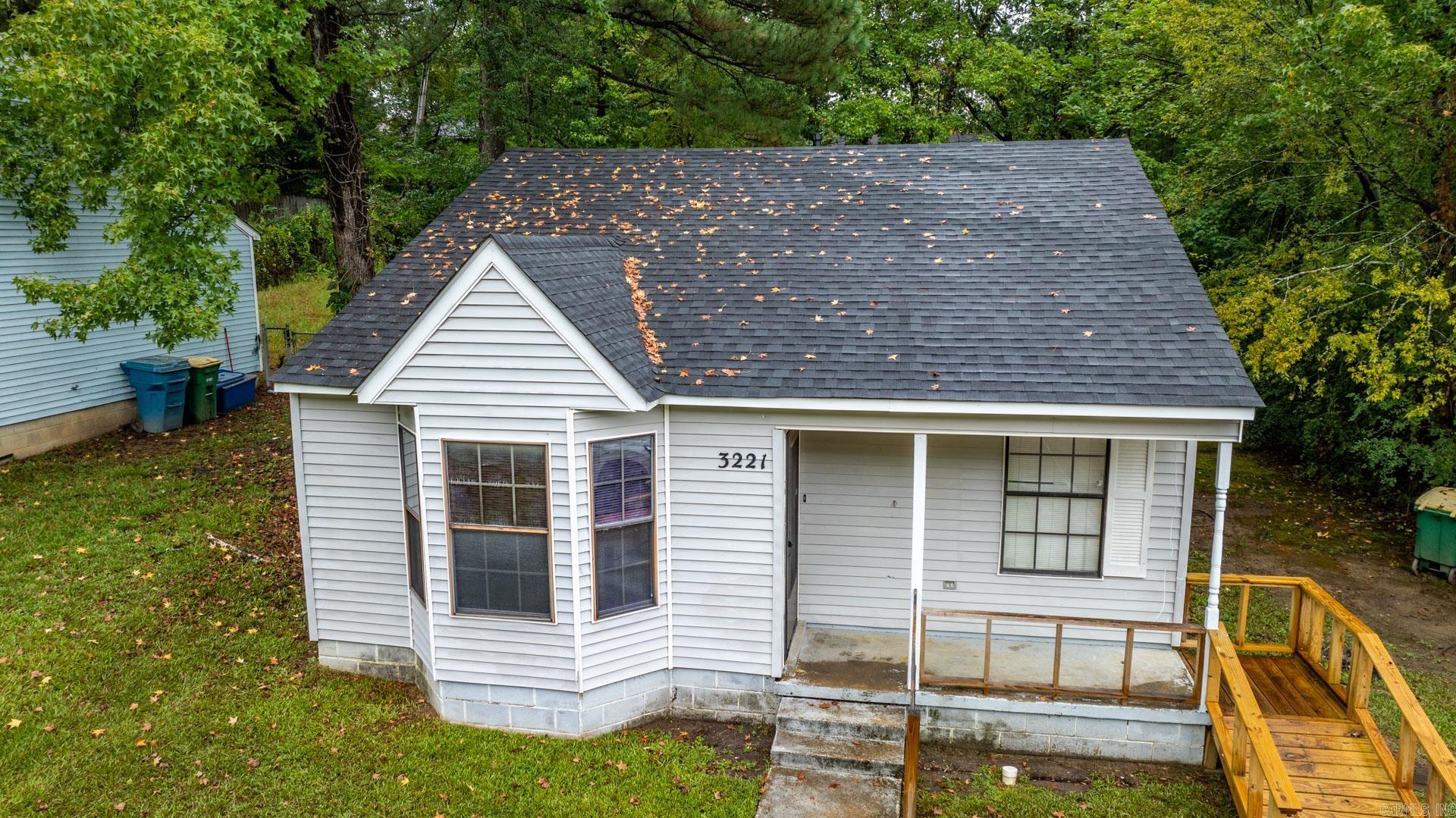 BARROW JOHN - Residential