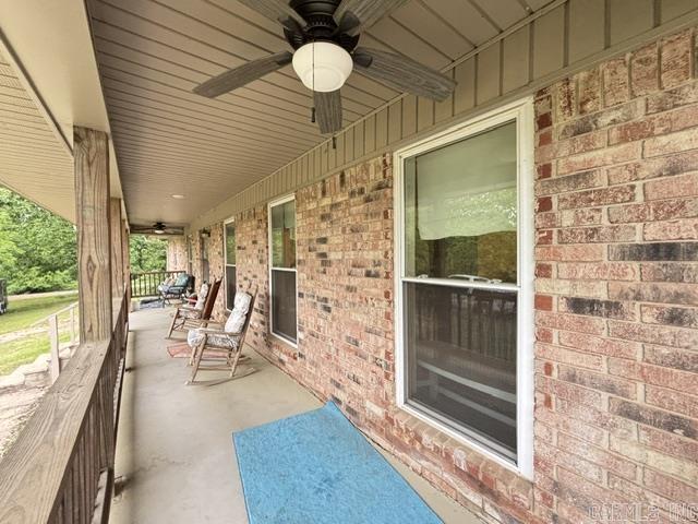 LEANING PINES - Residential