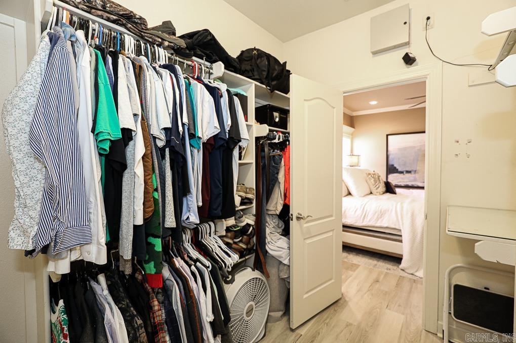 HURRICANE LAKE EST - Residential