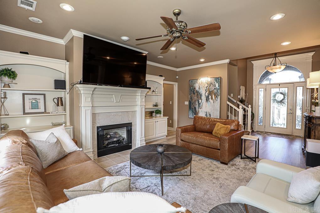 HURRICANE LAKE EST - Residential