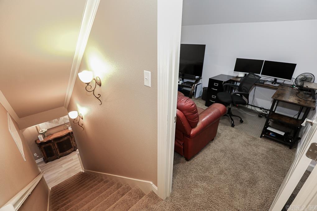 HURRICANE LAKE EST - Residential