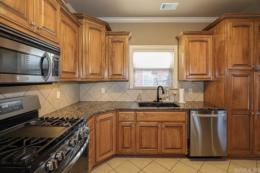 HURRICANE LAKE EST - Residential