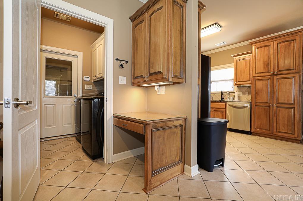 HURRICANE LAKE EST - Residential