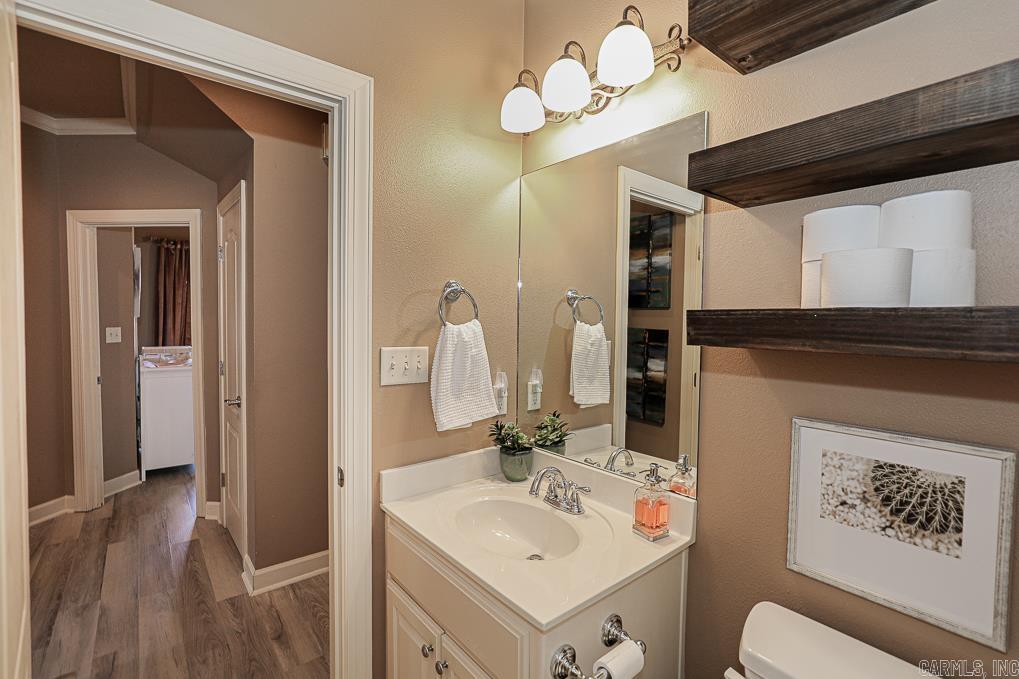 HURRICANE LAKE EST - Residential