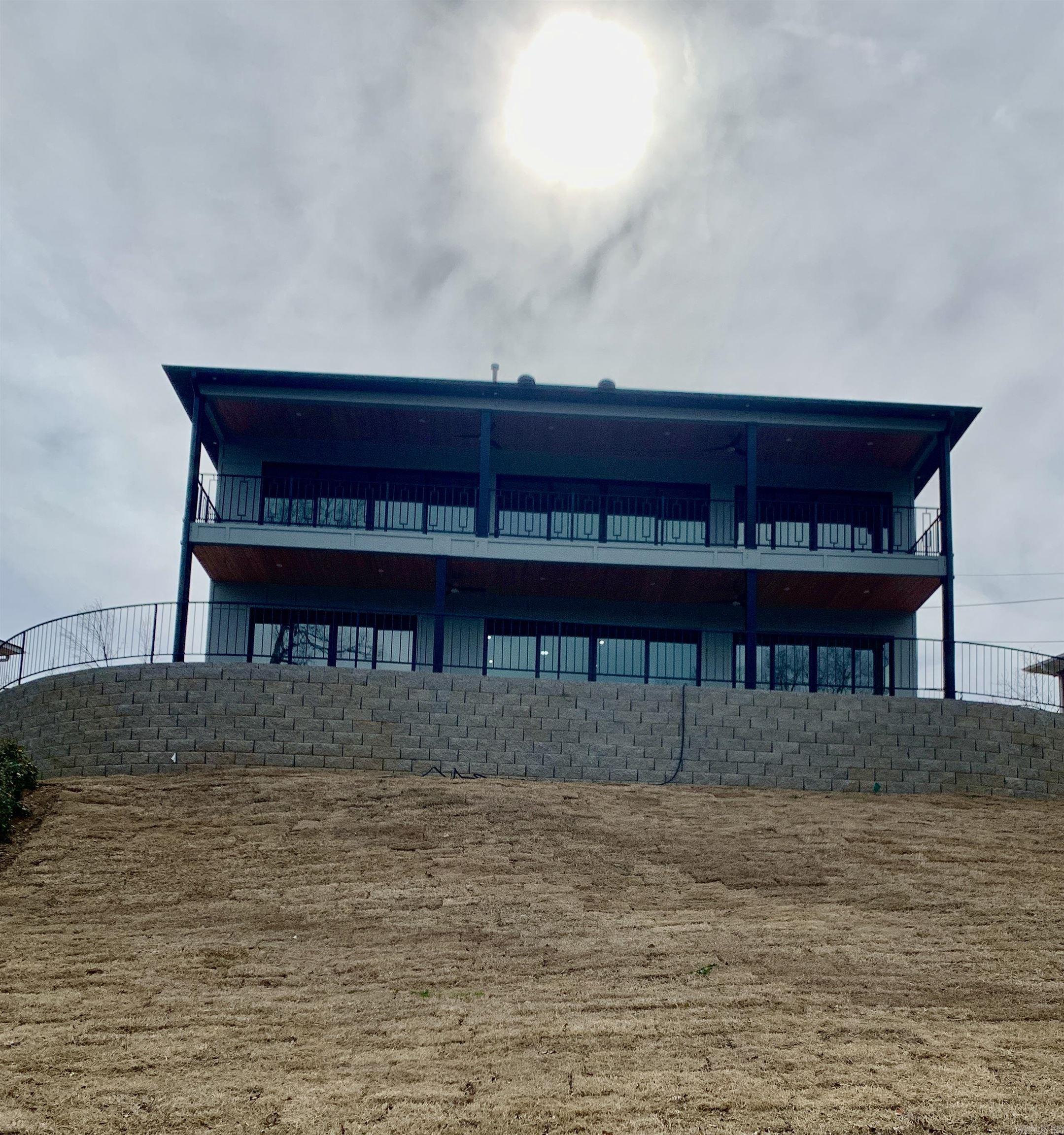 KINGWOOD PLACE - Residential