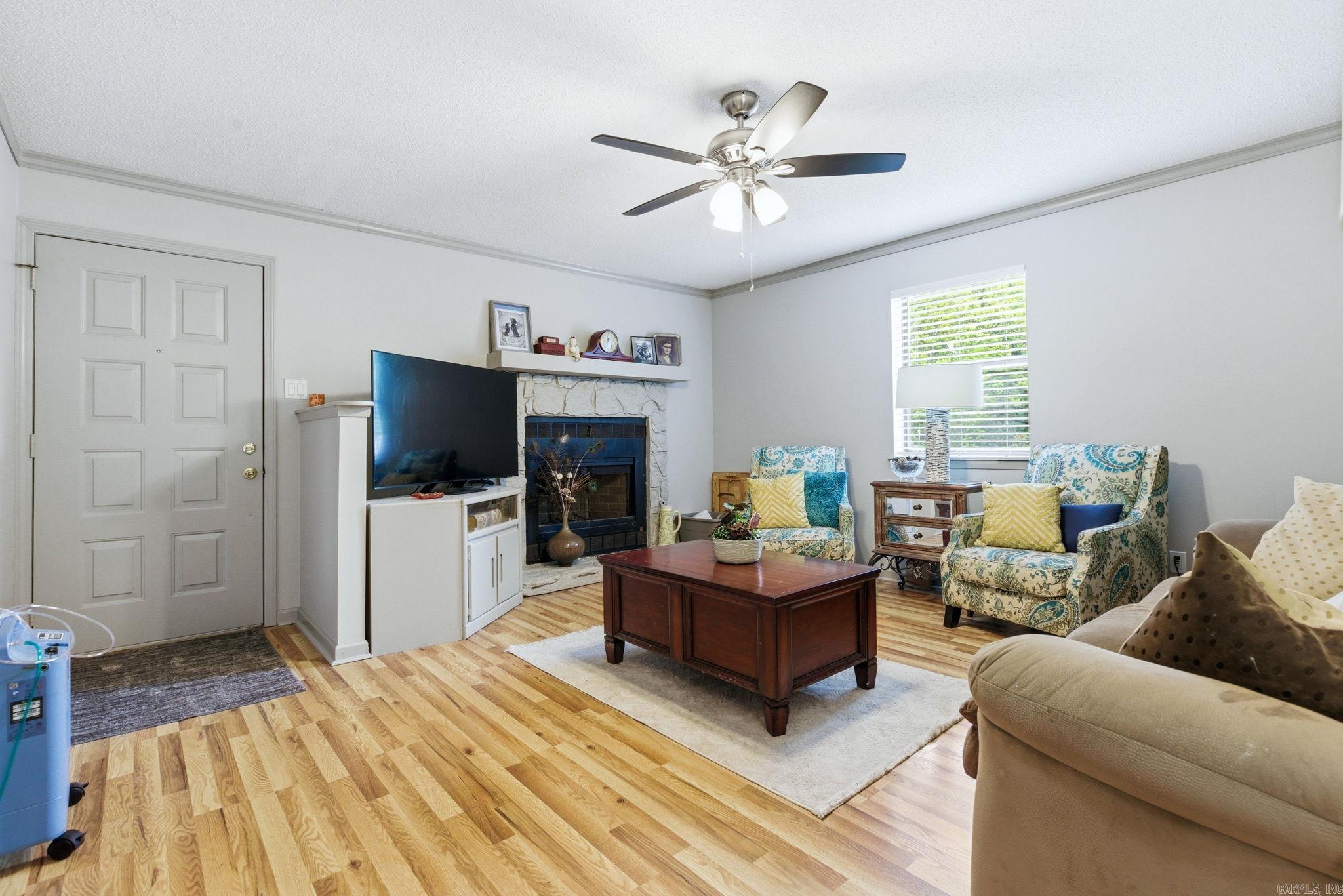 GIBRALTER HGTS - Residential