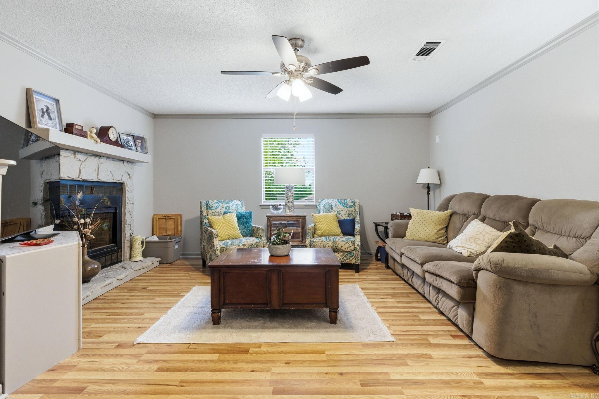 GIBRALTER HGTS - Residential