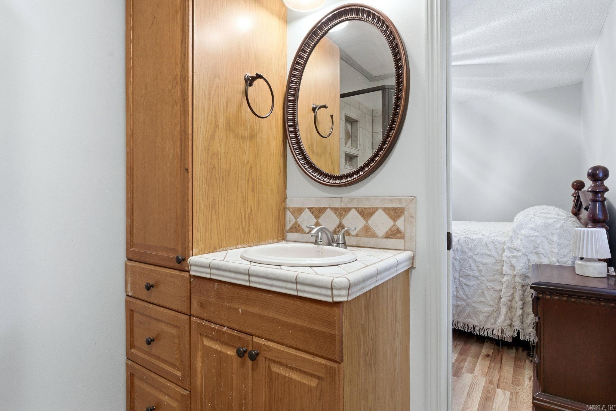 GIBRALTER HGTS - Residential