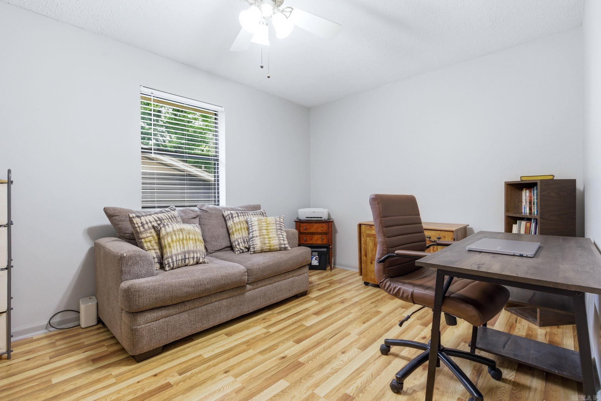 GIBRALTER HGTS - Residential