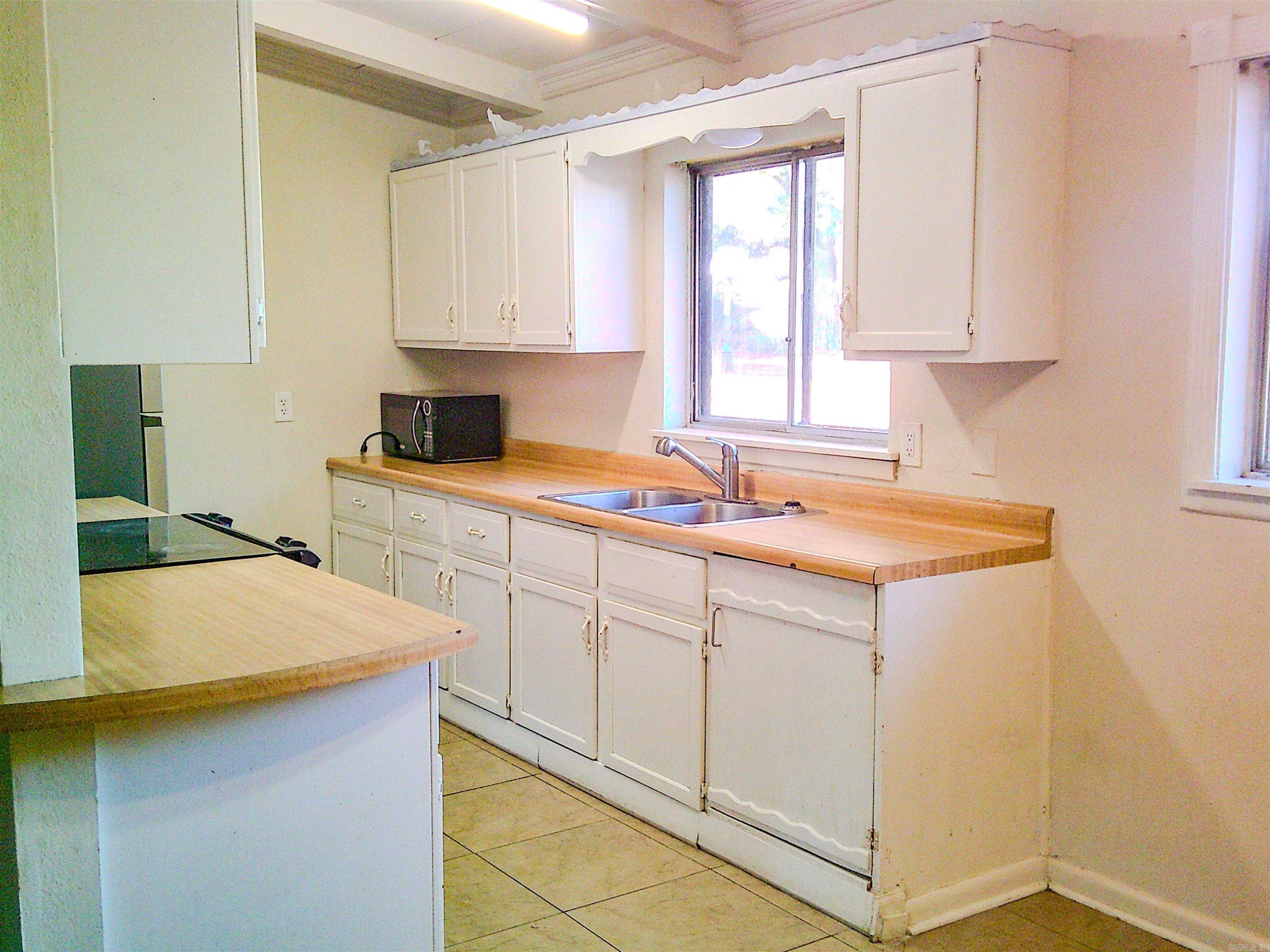 Sunnydale - Residential Lease