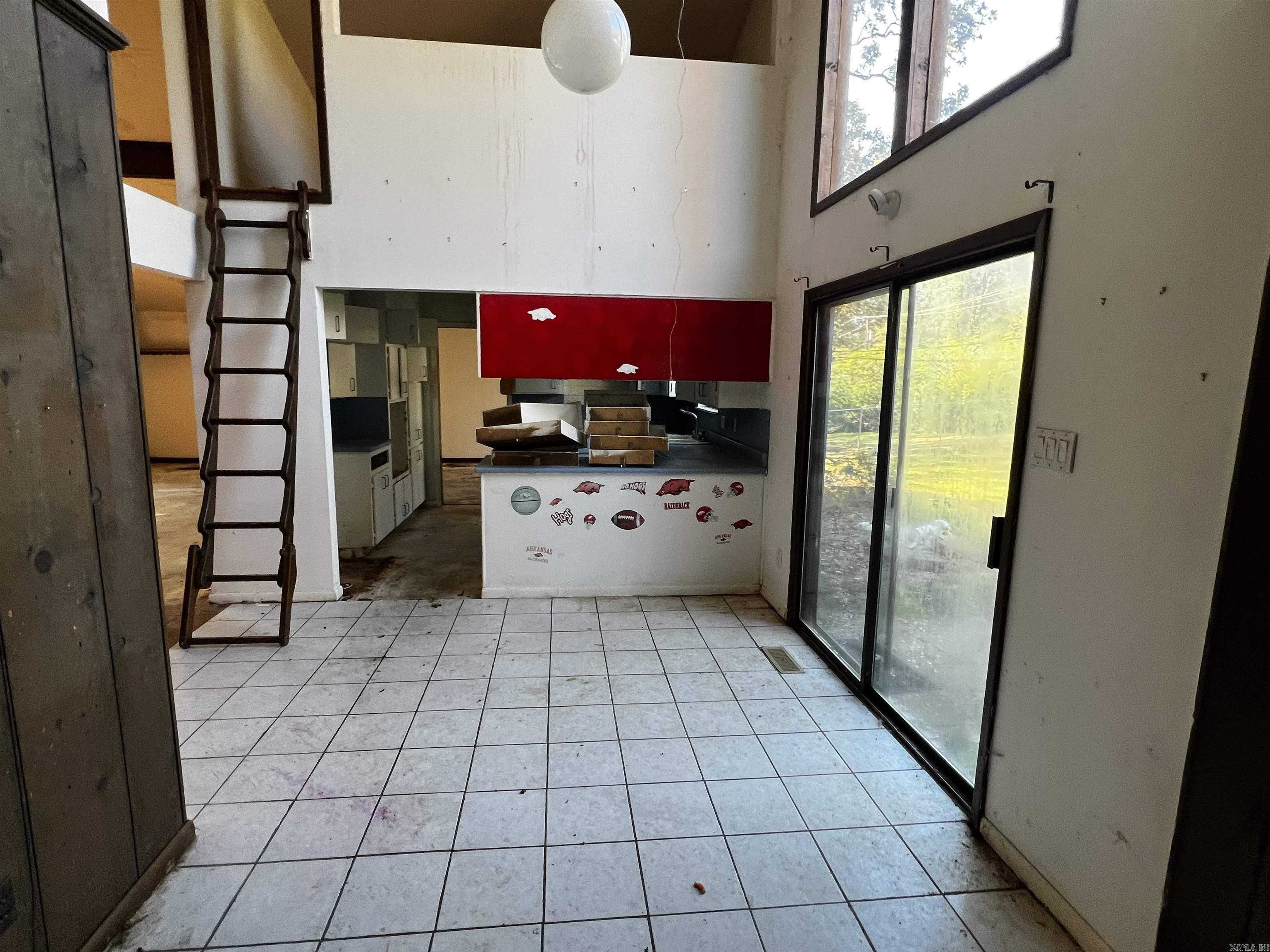 OVERBROOK - Residential