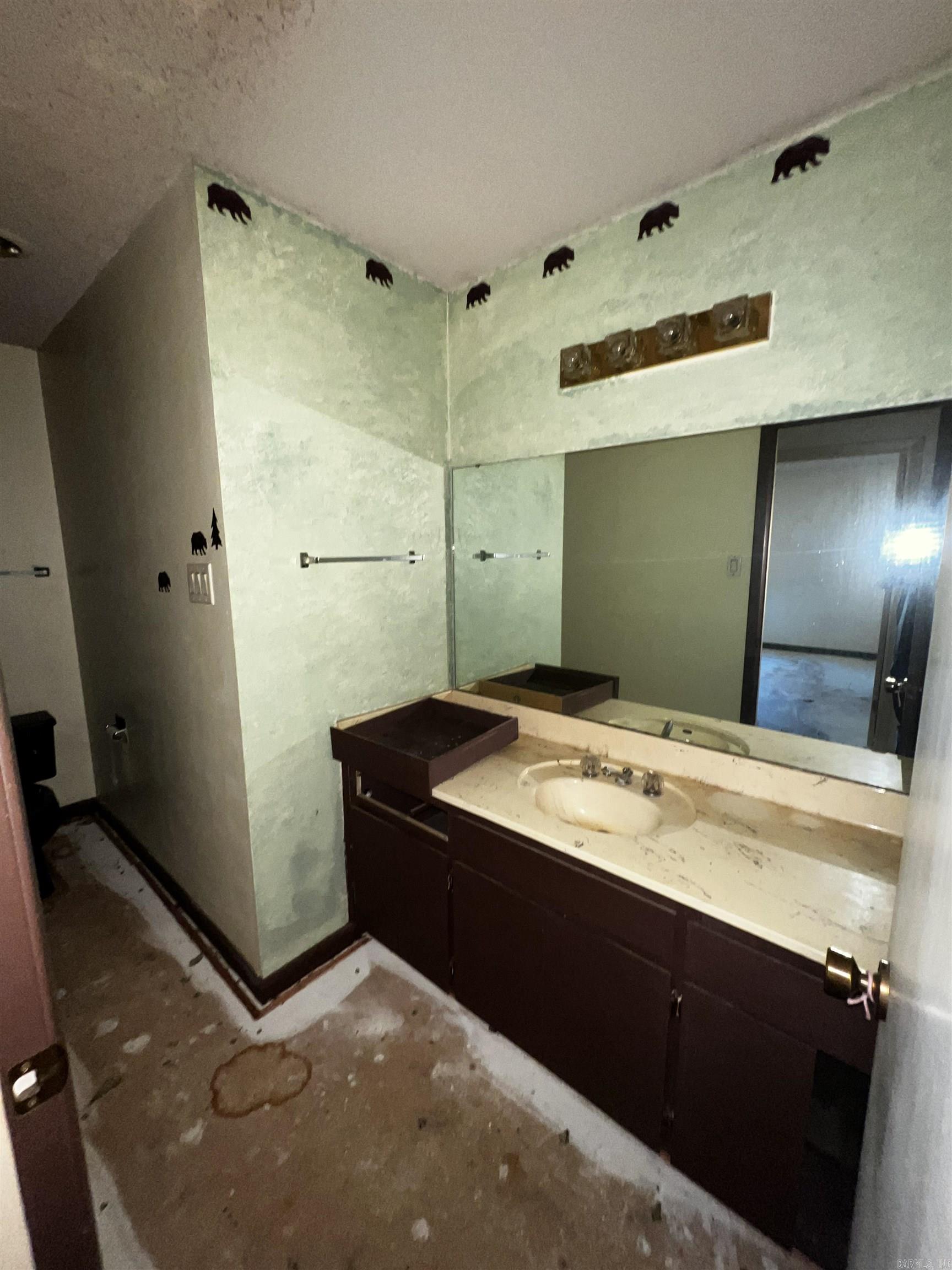 OVERBROOK - Residential