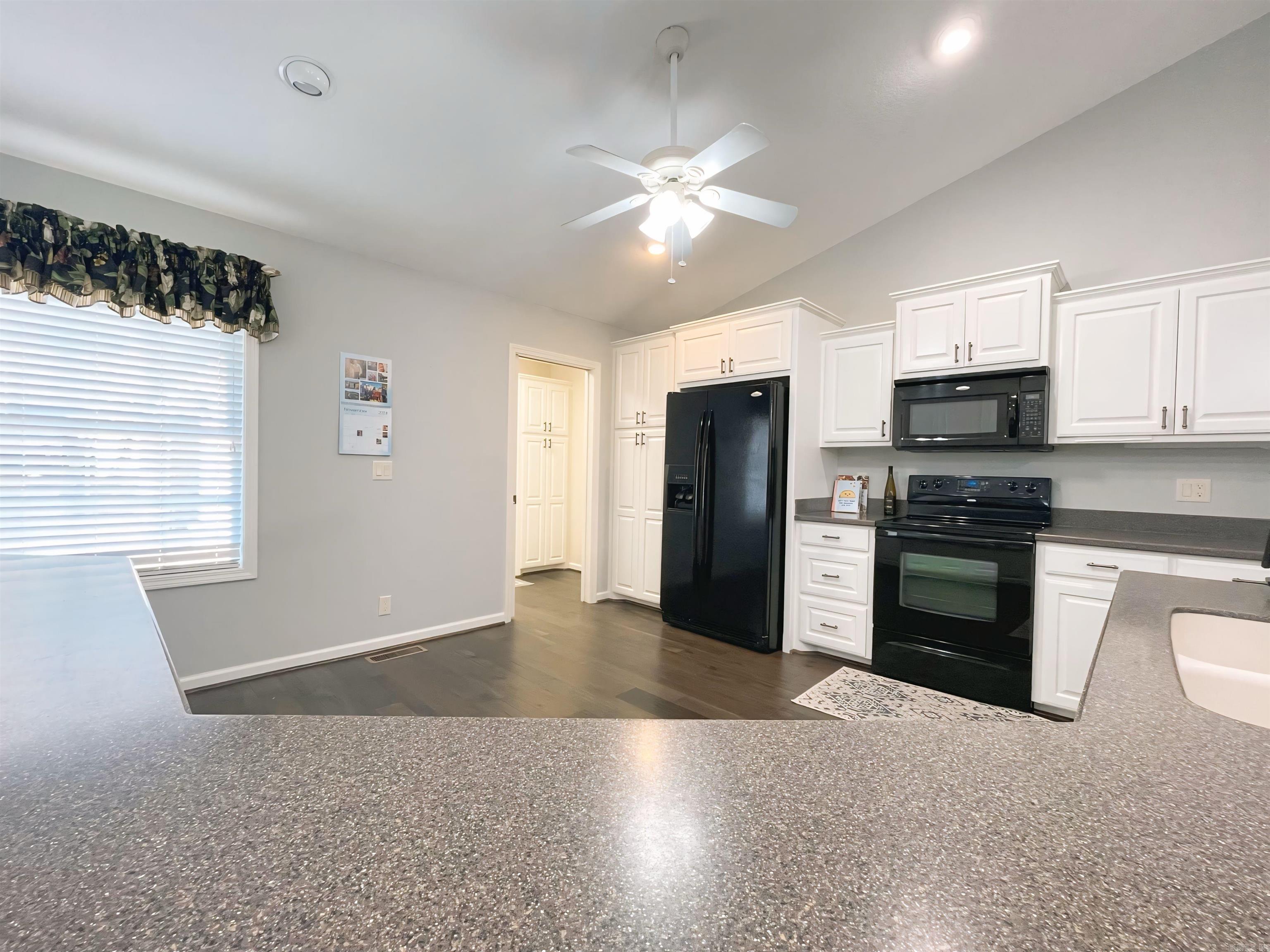 Isabella - Residential