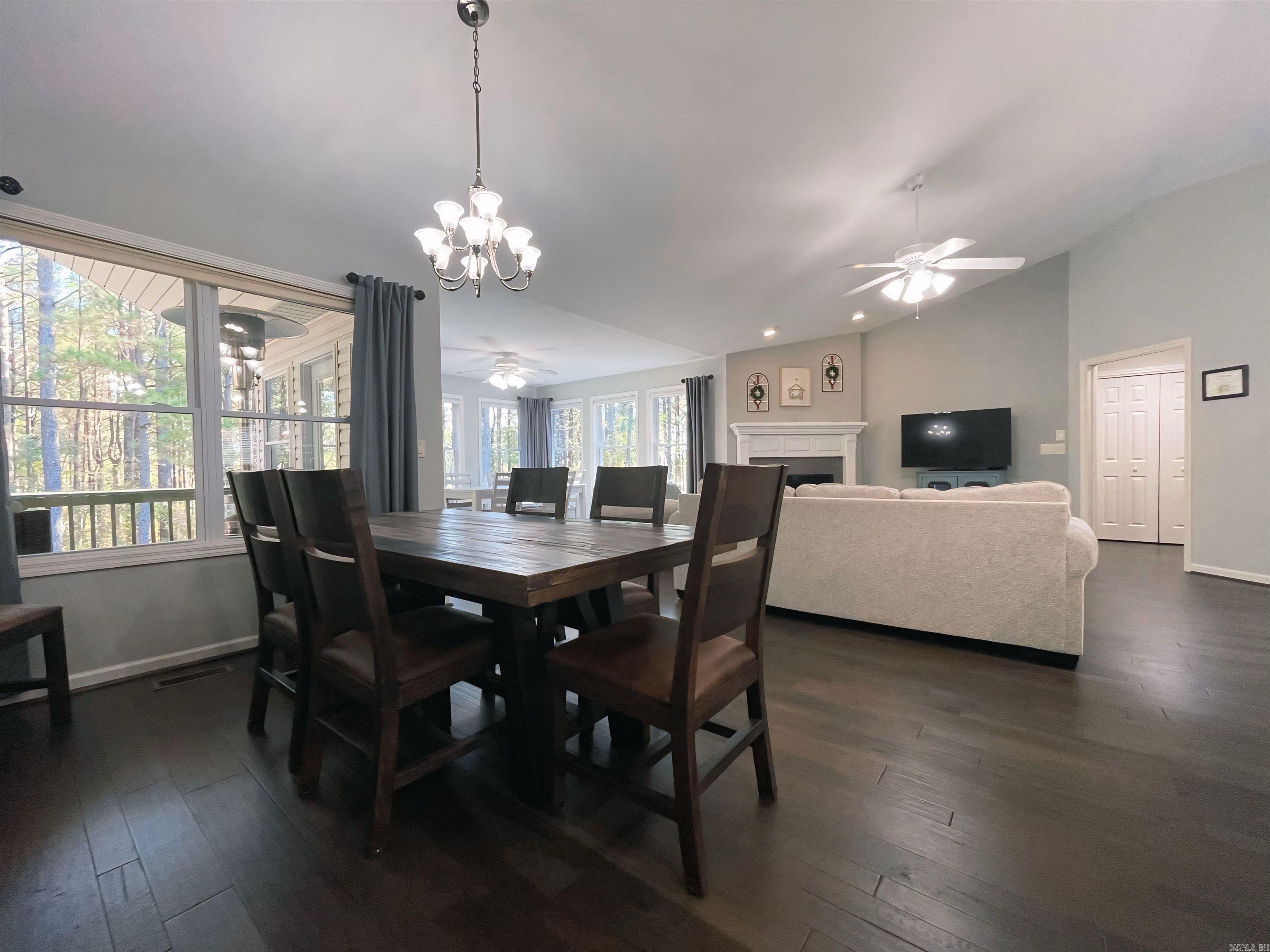Isabella - Residential