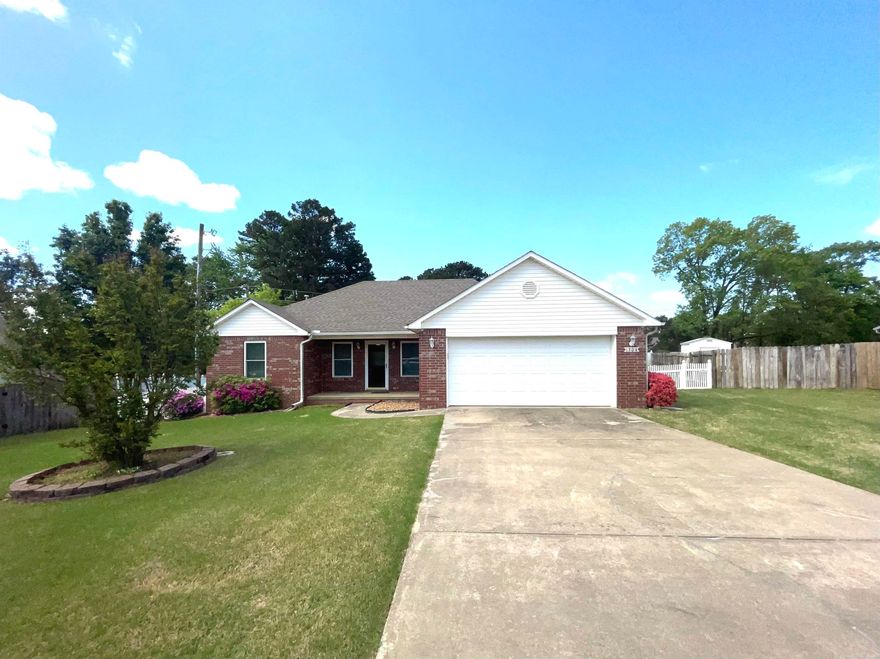 Welcome Home to Heber Springs, AR!  This home is located in Ridgefield Subdivision, 3 bed 2 bath, 2 car garage, fenced in back yard,  building out back, comes Furnished! Super cute home!