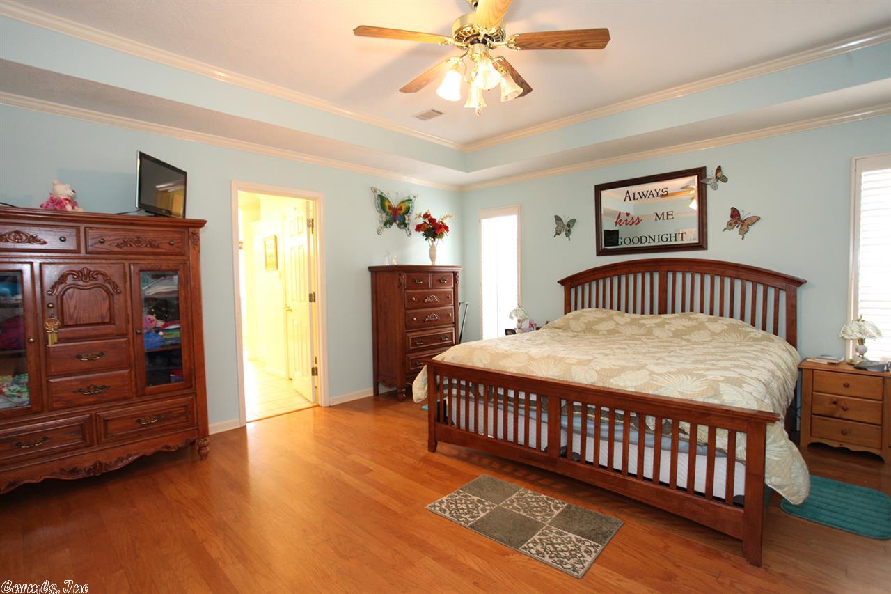 Royal Oaks - Residential