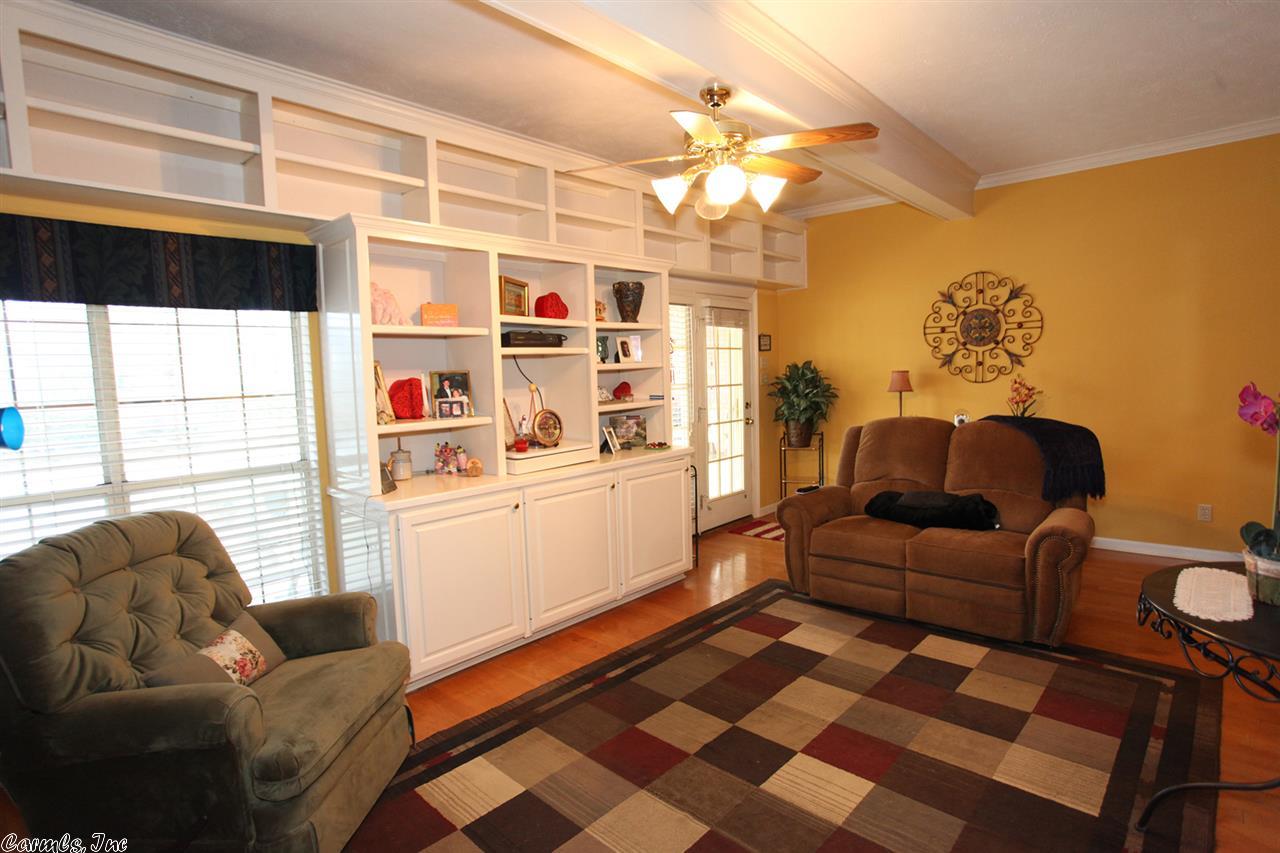 Royal Oaks - Residential