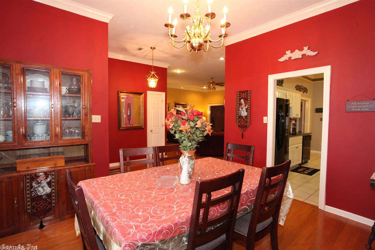 Royal Oaks - Residential