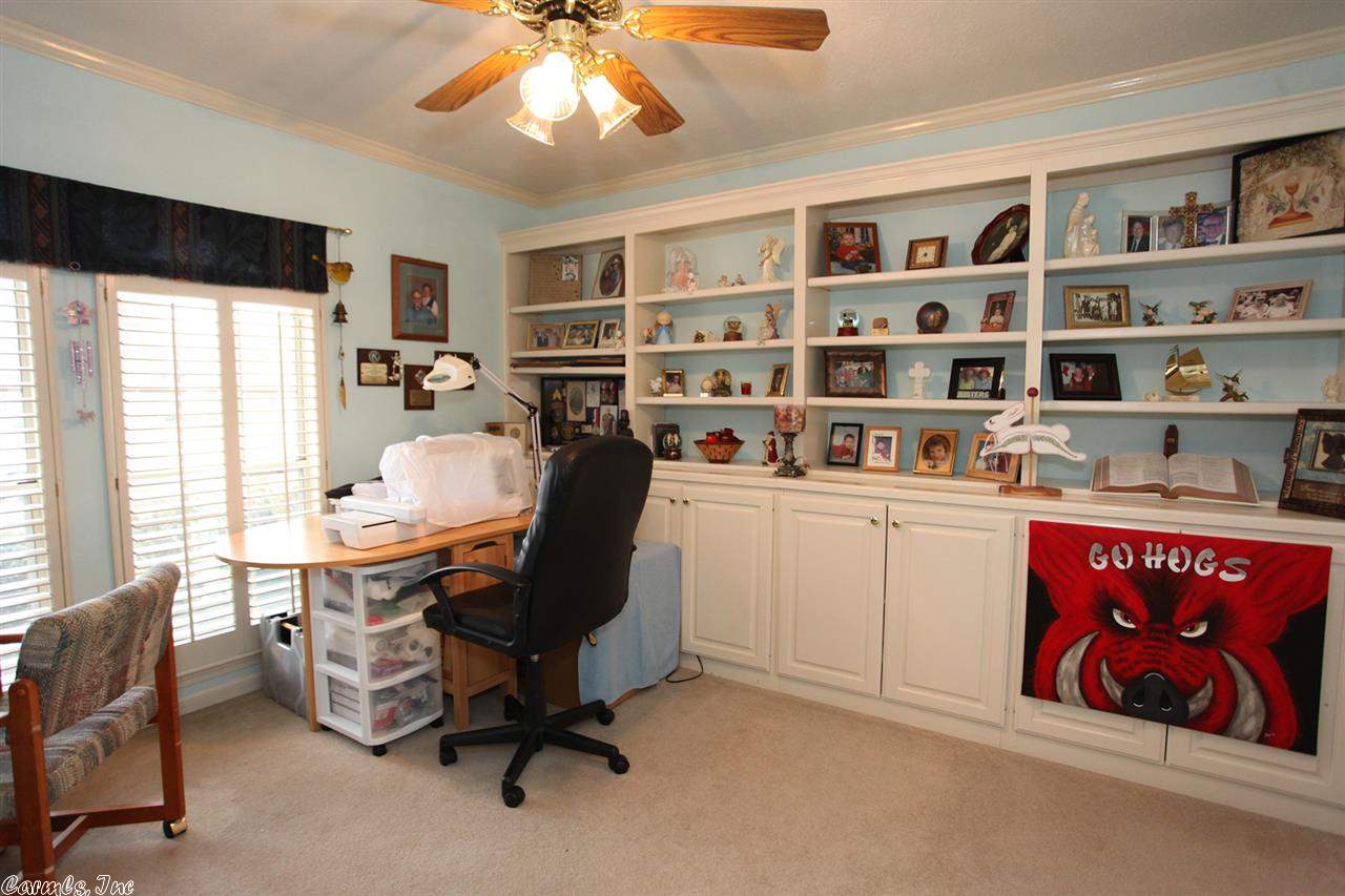 Royal Oaks - Residential