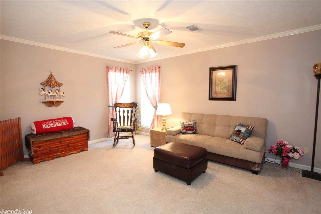 Royal Oaks - Residential